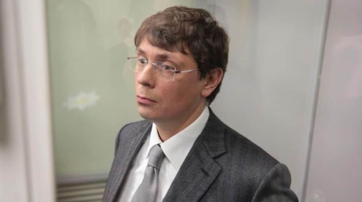 ВАКС заочно приговорил экс-нардепа Дмитрия Крючкова к 10,5 годам тюрьмы