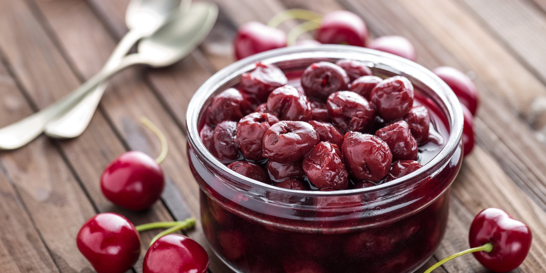 Як правильно зберігати вишні: поради, які збережуть смак літа надовго