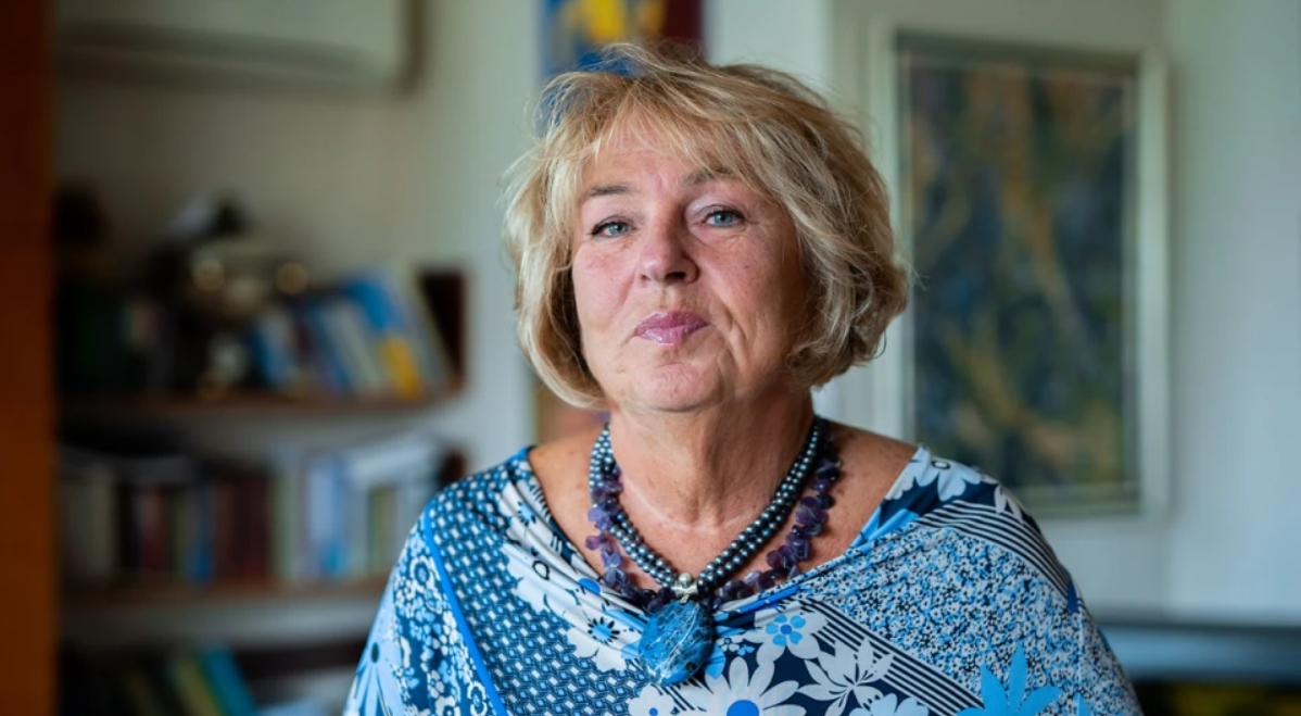 Академік Елла Лібанова придбала авто за 1,6 млн грн та задекларувала сотні тисяч доларів готівкою