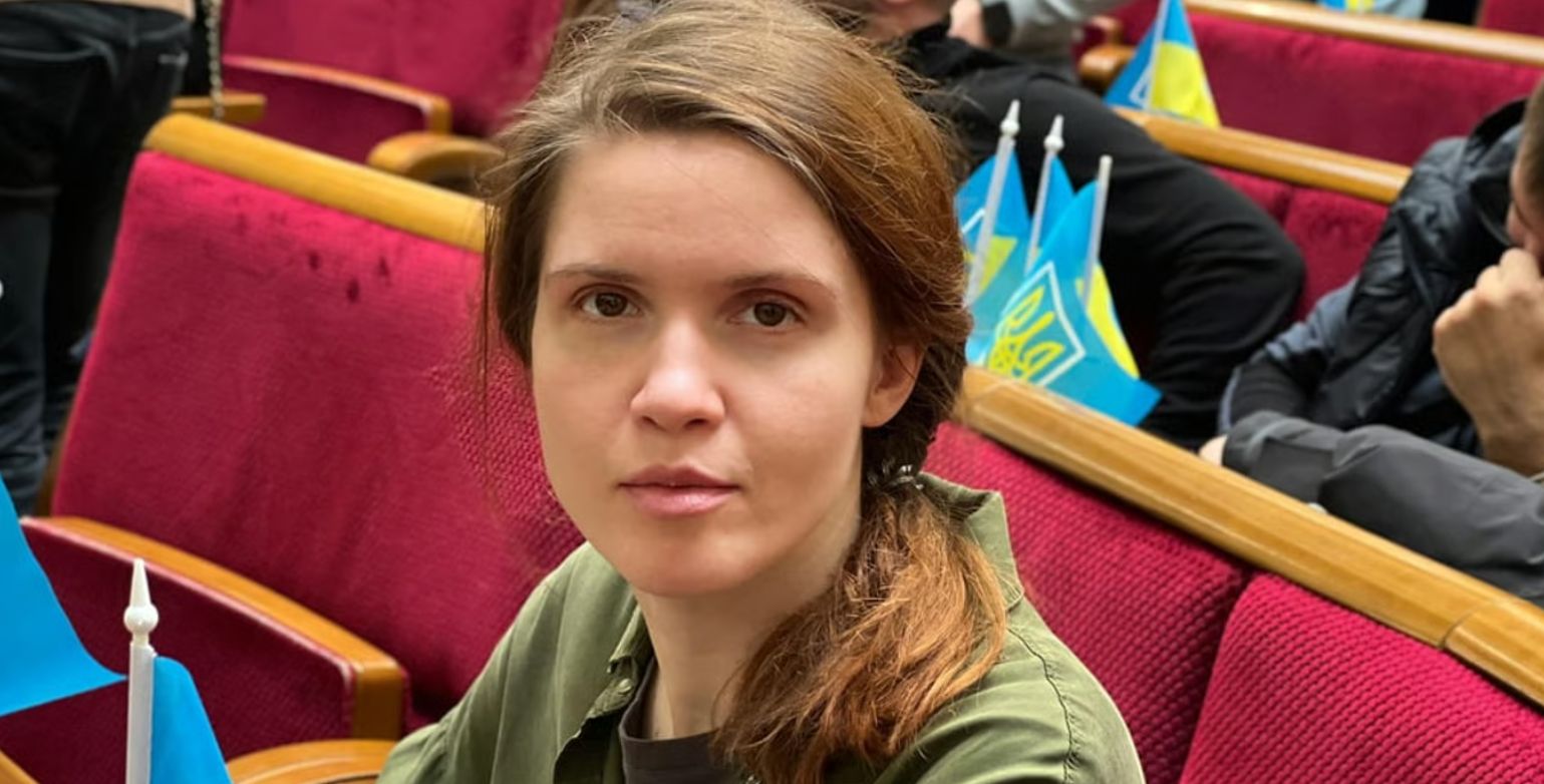 Безугла: чоловік Єфросиніної служить у Києві