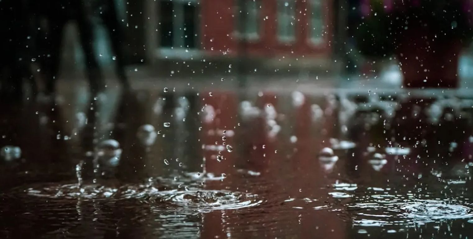 Погода в Украине 22 июня: грозы, дожди и сильный ветер