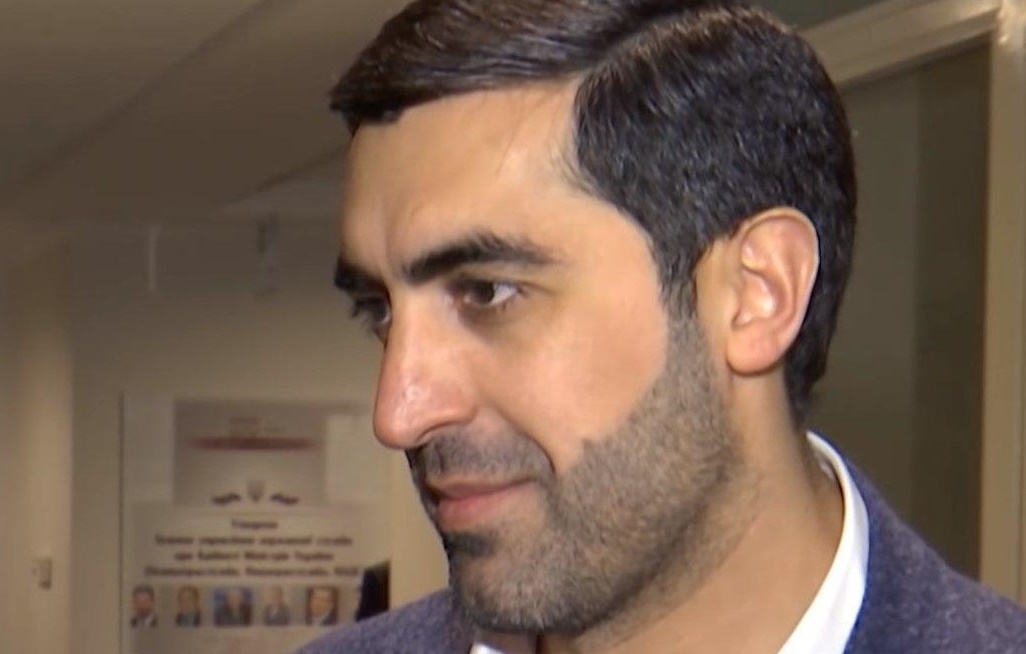 Заступник керівника прокуратури Рустам Мамоян виявився мільйонером, його дружина володіє нерухомістю в Іспанії