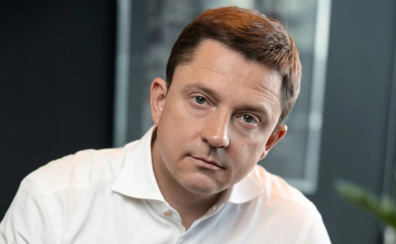 Нардеп Олесь Довгий склав мандат і заявив про вихід з політики