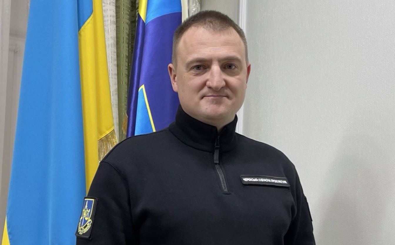 Подарунки на мільйони і $180 тисяч готівкою: що відомо про прокурора Ярослава Голинського