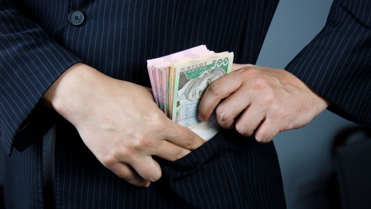97% корупціонерів в Україні уникають тюрми: суди здебільшого карають штрафами