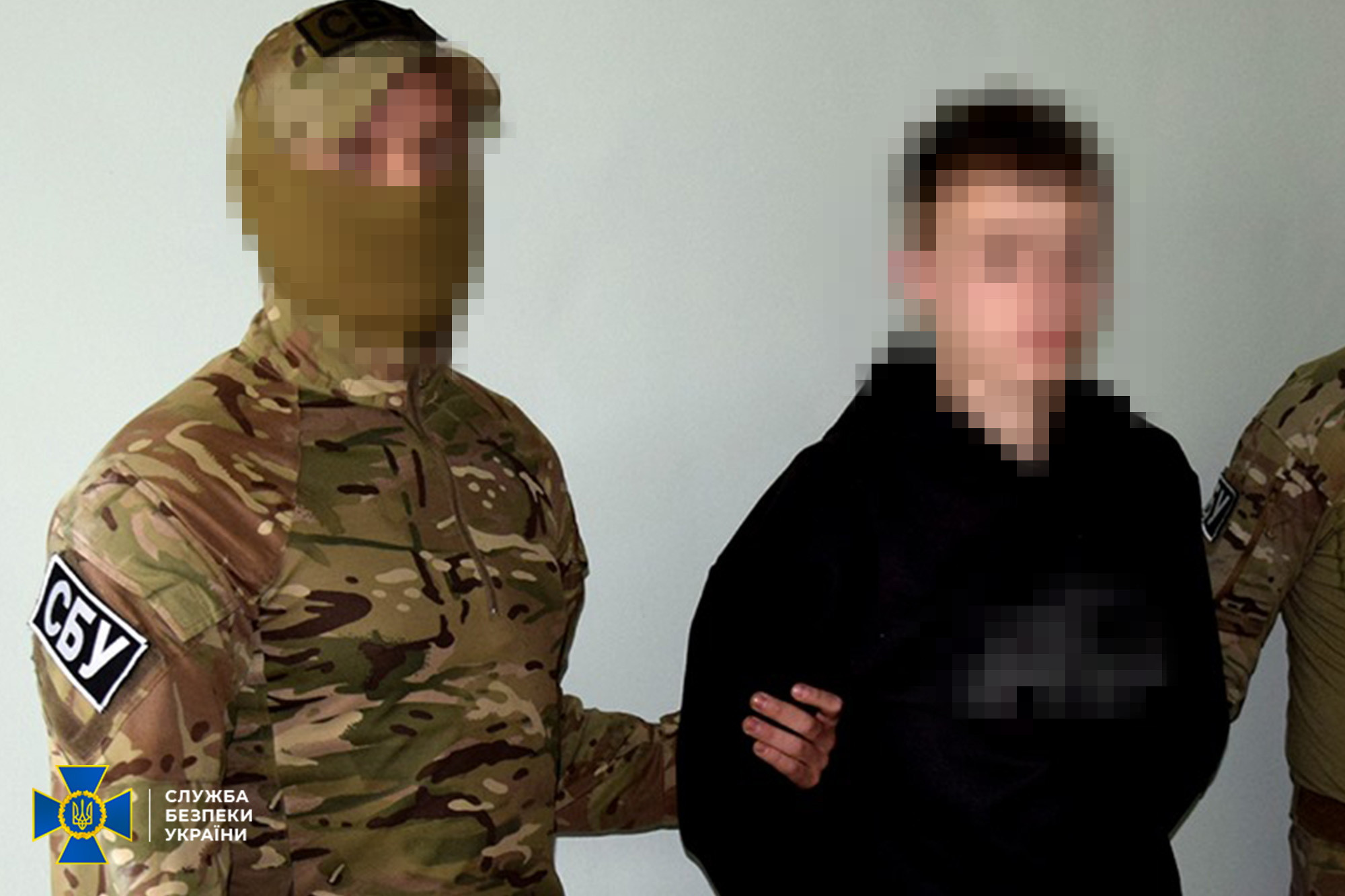 СБУ та Нацполіція затримали агентів ФСБ за підпали авто ЗСУ 