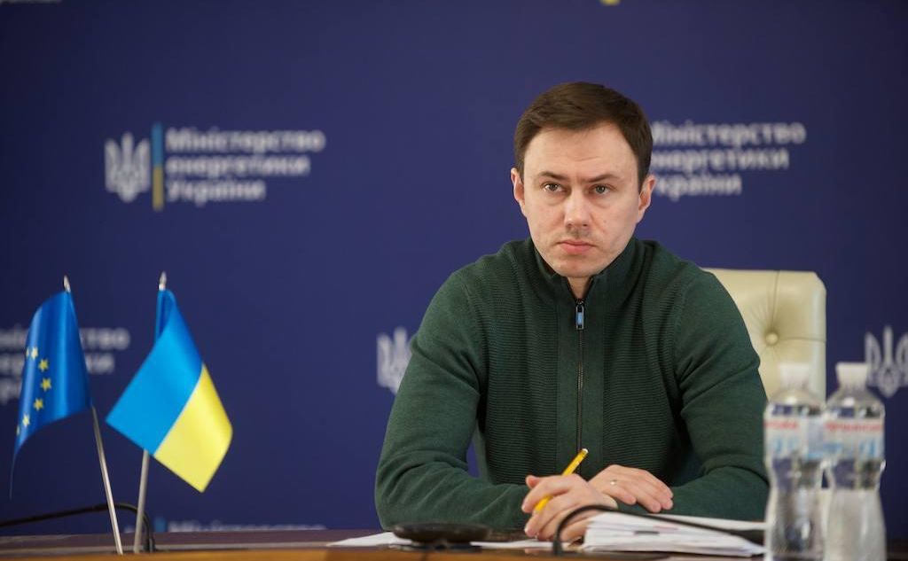 Заместитель министра энергетики Николай Колесник пользуется чужим Audi и квартирой в центре Киева