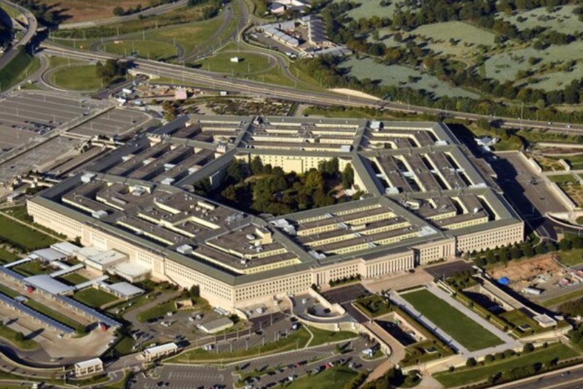 Пентагон призупинив військову допомогу Україні, попри висновок про відсутність загрози боєготовності США — NBC News