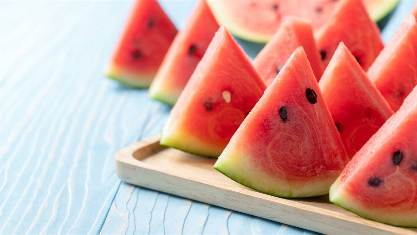 Як правильно зберігати кавун: поради для свіжості, смаку та користі