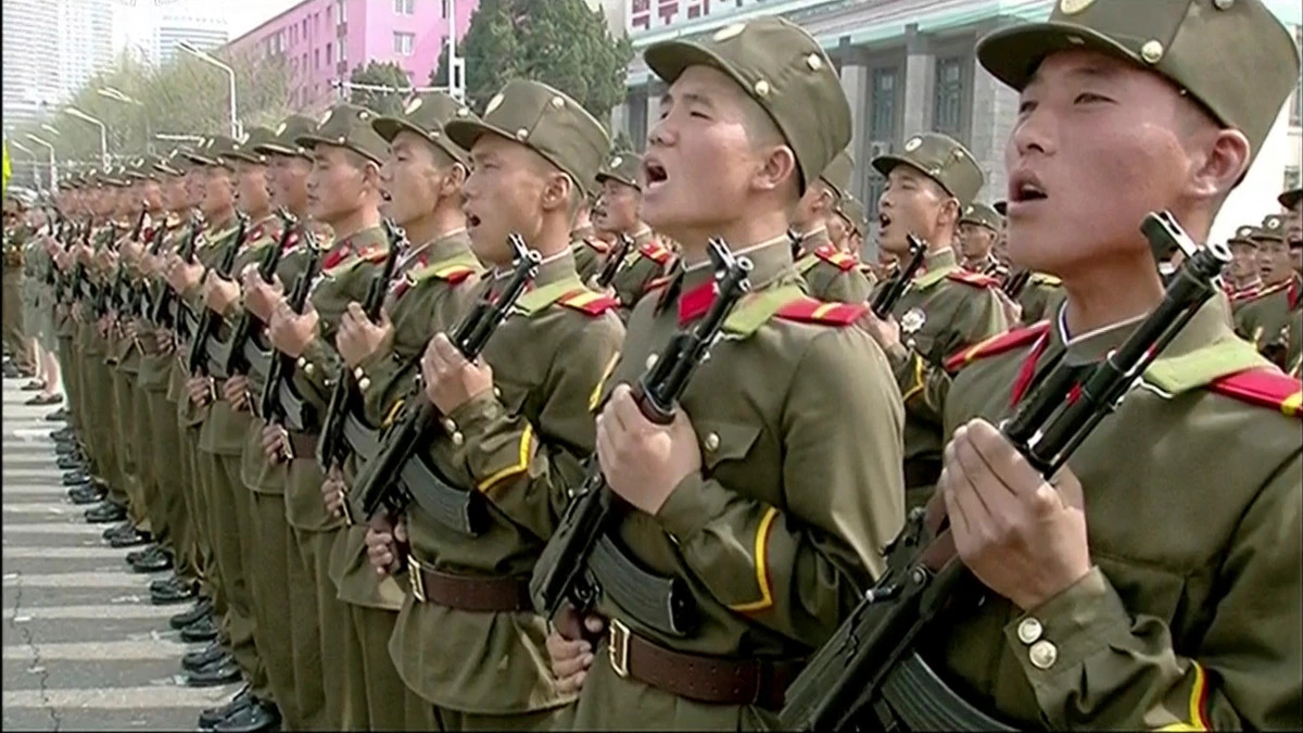 КНДР планирует отправить до 30 тысяч солдат на войну против Украины - CNN