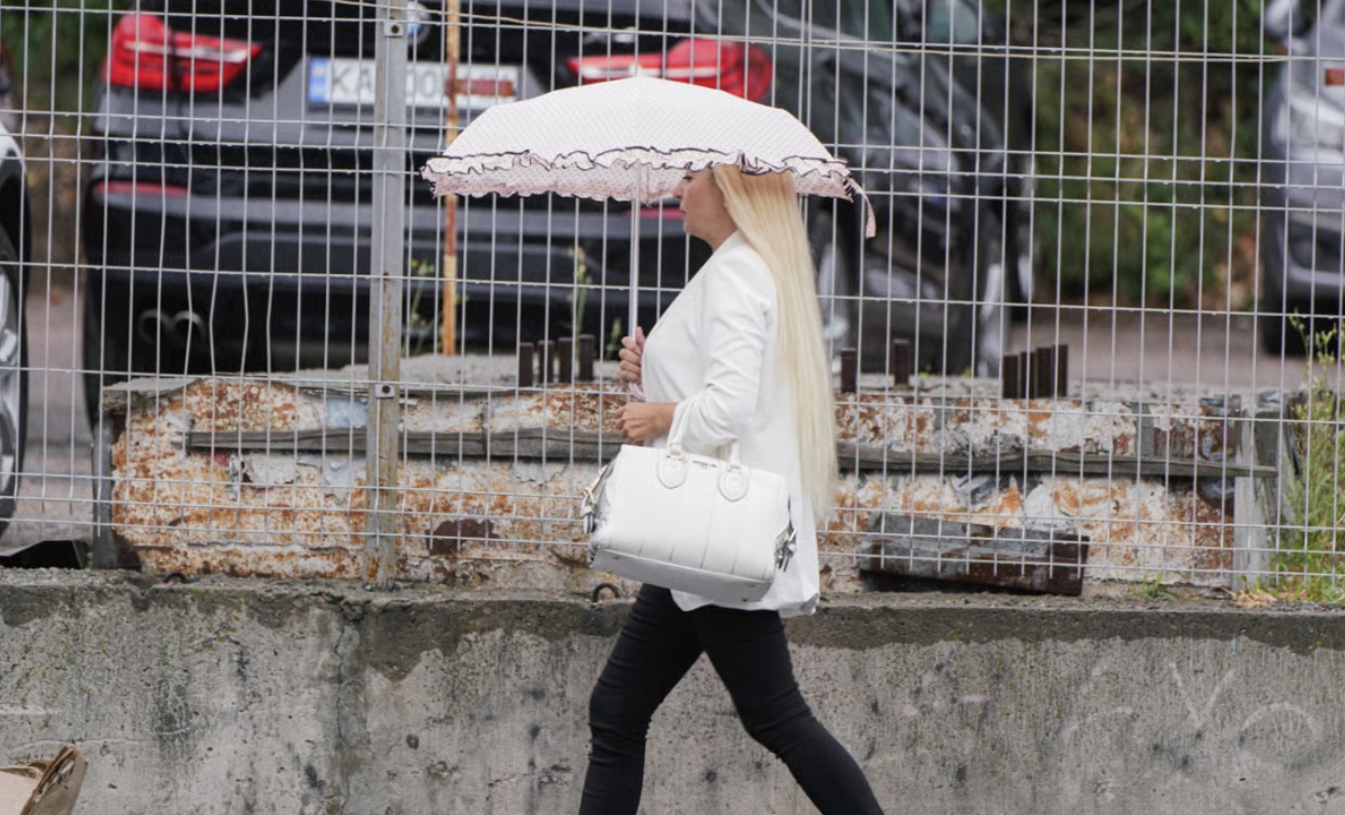 Спека в Україні зміниться похолоданням: синоптики попередили про дощі та грози з 11 липня