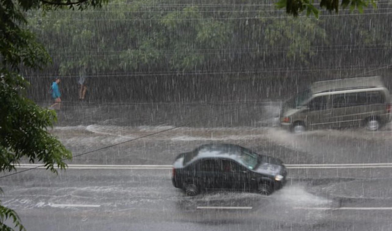 Гроза и жара до 32°: какой будет погода в Украине в воскресенье 20 июля