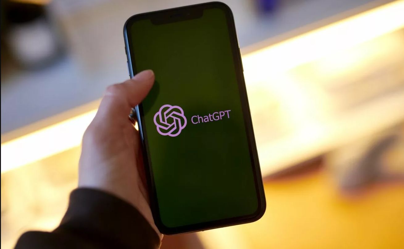 Сэм Альтман заявил, что сеансы терапии с ChatGPT не являются конфиденциальными