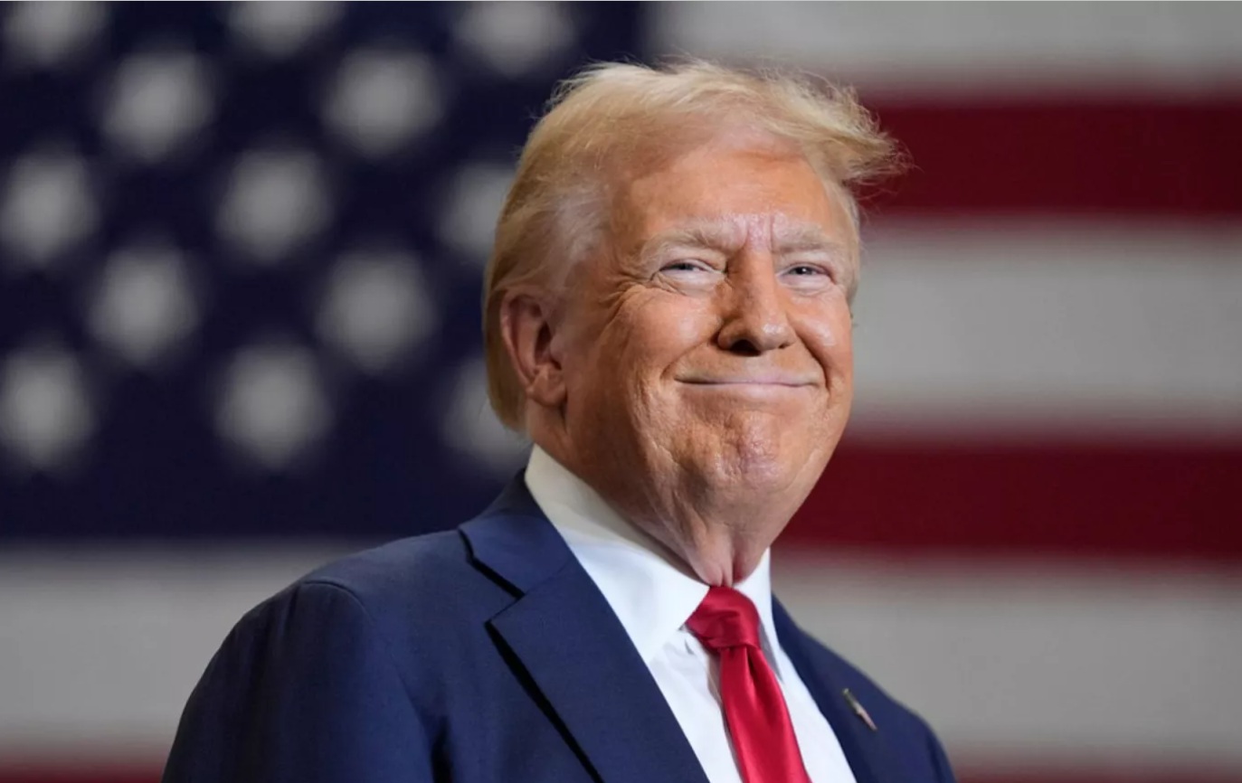 Трамп погодився передати Україні зброю через НАТО: хто платить і як працює нова схема