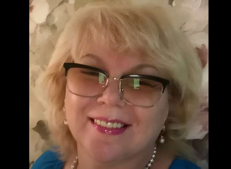 Мати Олексія Єлхіна, Ірина Єлхіна, володіє авто, квартирами та 80 гектарами землі