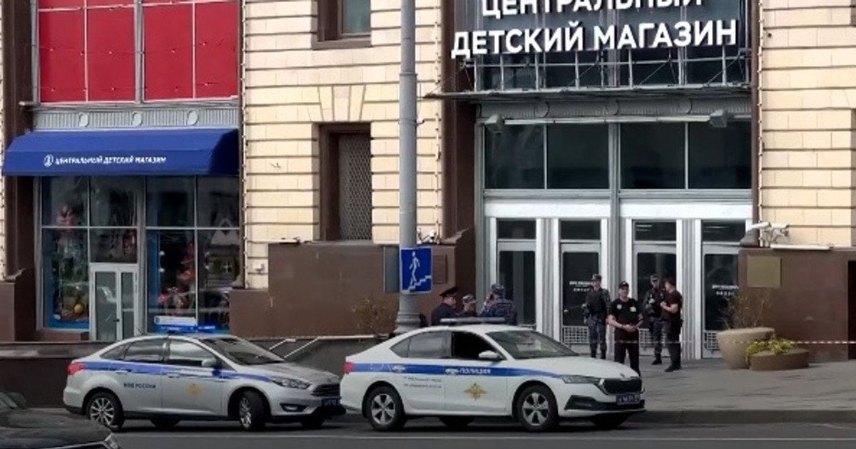 Взрыв в центре Москвы: офицер ФСБ в тяжелом состоянии, погиб один человек