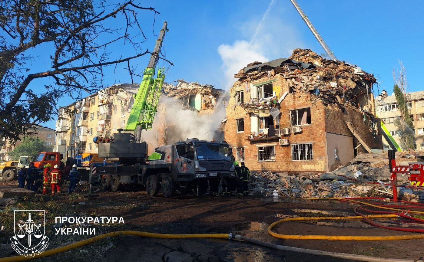 Массированный удар РФ по Киеву: количество погибших возросло до 14 человек, среди них трое детей