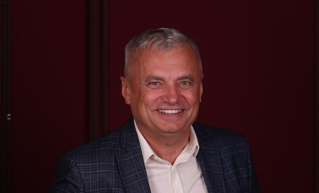 Депутат Сергій Ведерніков отримав підозру через недостовірне декларування майна — не вказав літак