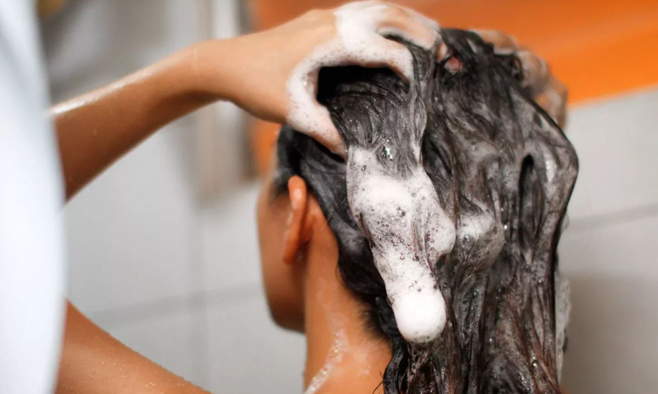 Почему универсальные шампуни не подходят большинству людей