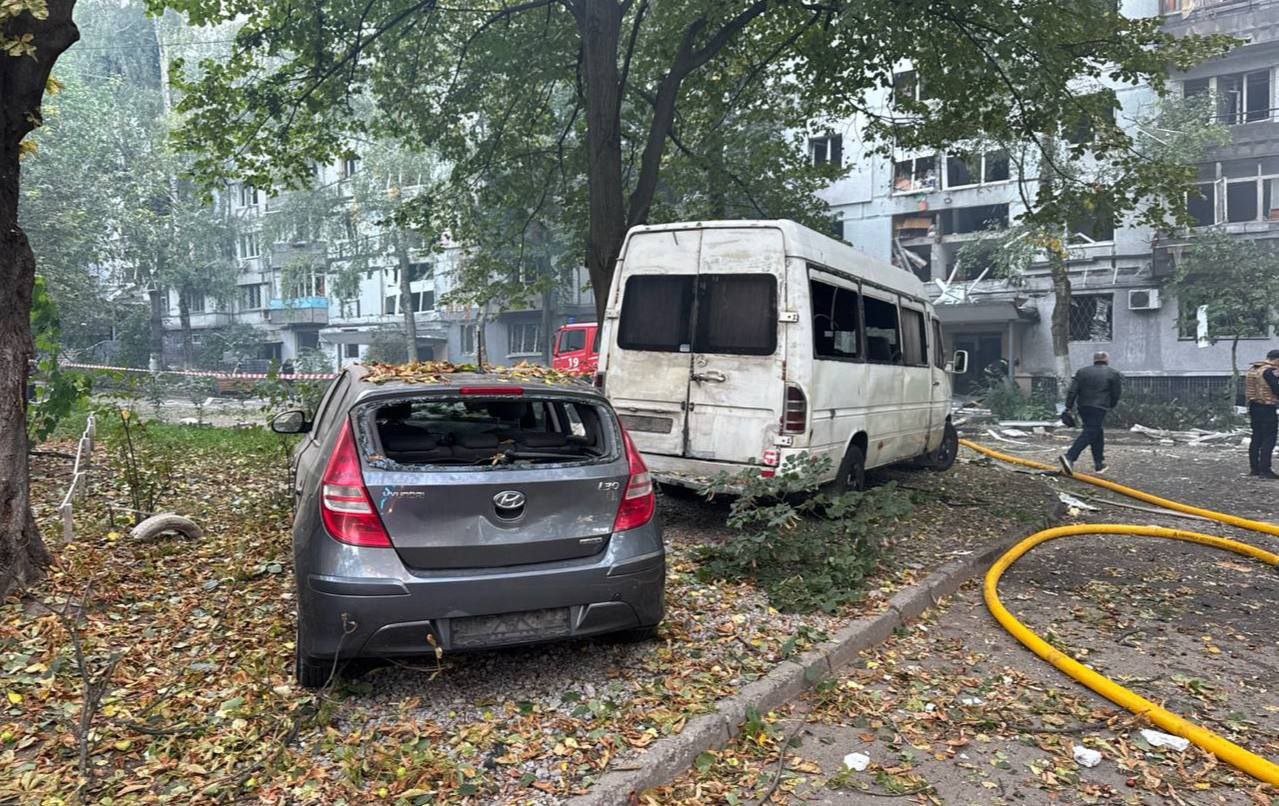 Масована атака РФ у ніч на 20 вересня: жертви та руйнування у Дніпрі, Чернігові, Хмельниччині й на Півдні України