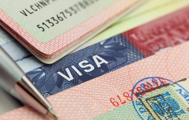 Трамп підвищив вартість робочих віз і запровадив “золоту картку” за $1 мільйон