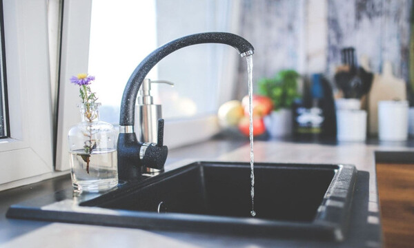 Во Львове — самая масштабная авария за десятилетие: часть города уже третьи сутки без воды