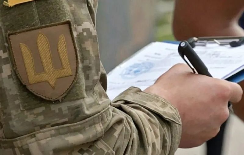 ТЦК в Кременчуці перевіряє школи на законність мобілізаційних відстрочок у вчителів