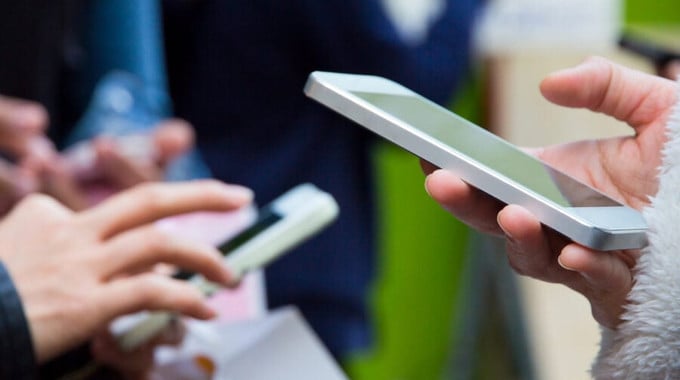 Доходы украинских мобильных операторов выросли более чем на 7 миллиардов за полгода — НКЭК