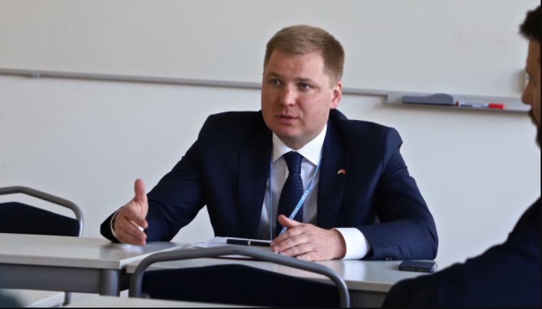 Зять экс-депутата Домбровского Артем Рыбченко с миллионным состоянием претендует на должность замминистра