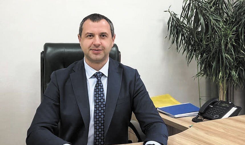 Миллиард в школу в Горе: как сельский голова под Киевом Роман Дмитриев превратил строительство в "золотую жилу"