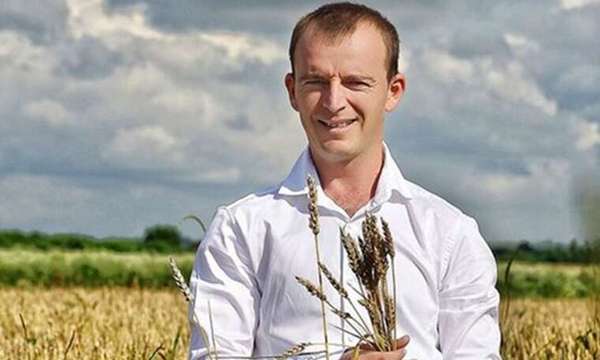 Депутат Володимир Тимофійчук витратив понад мільйон гривень на плитку, перевищивши річний дохід