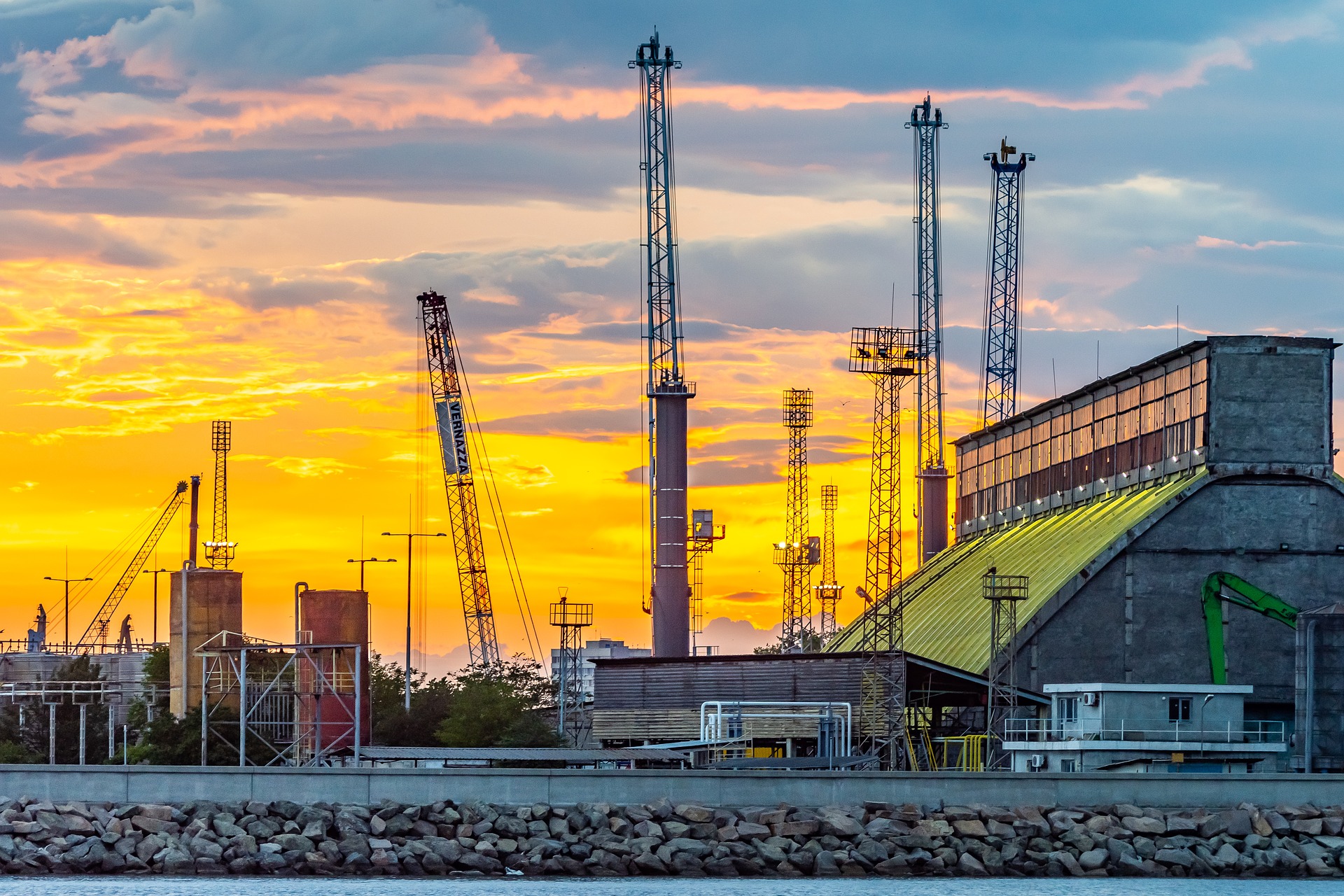 АМПУ купує румунський буксир за 5,5 млн євро коштом Світового банку: дешевшу пропозицію «Нібулона» відхилили