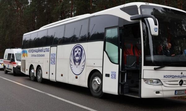 "Младшей - 18, самому старшему - 58": Украина освободила 31 гражданского из белорусских тюрем