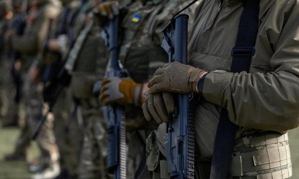 Міноборони введе контракти на 1–5 років для всіх військових: що зміниться