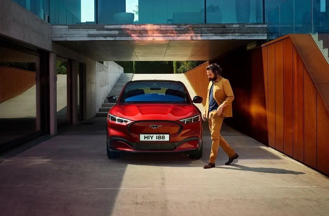 Технічні характеристики Ford Mustang Mach‑E: потужність, батарея, запас ходу