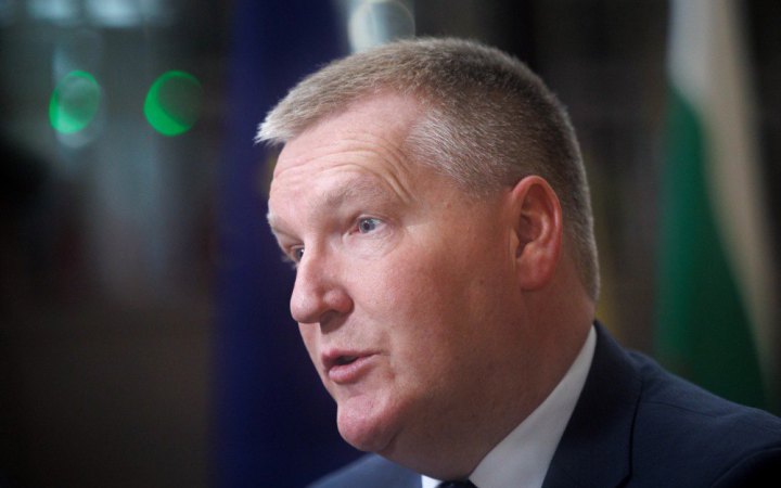 Еврокомиссар Макграт: США стремятся к миру, но Россия должна ответить за военные преступления