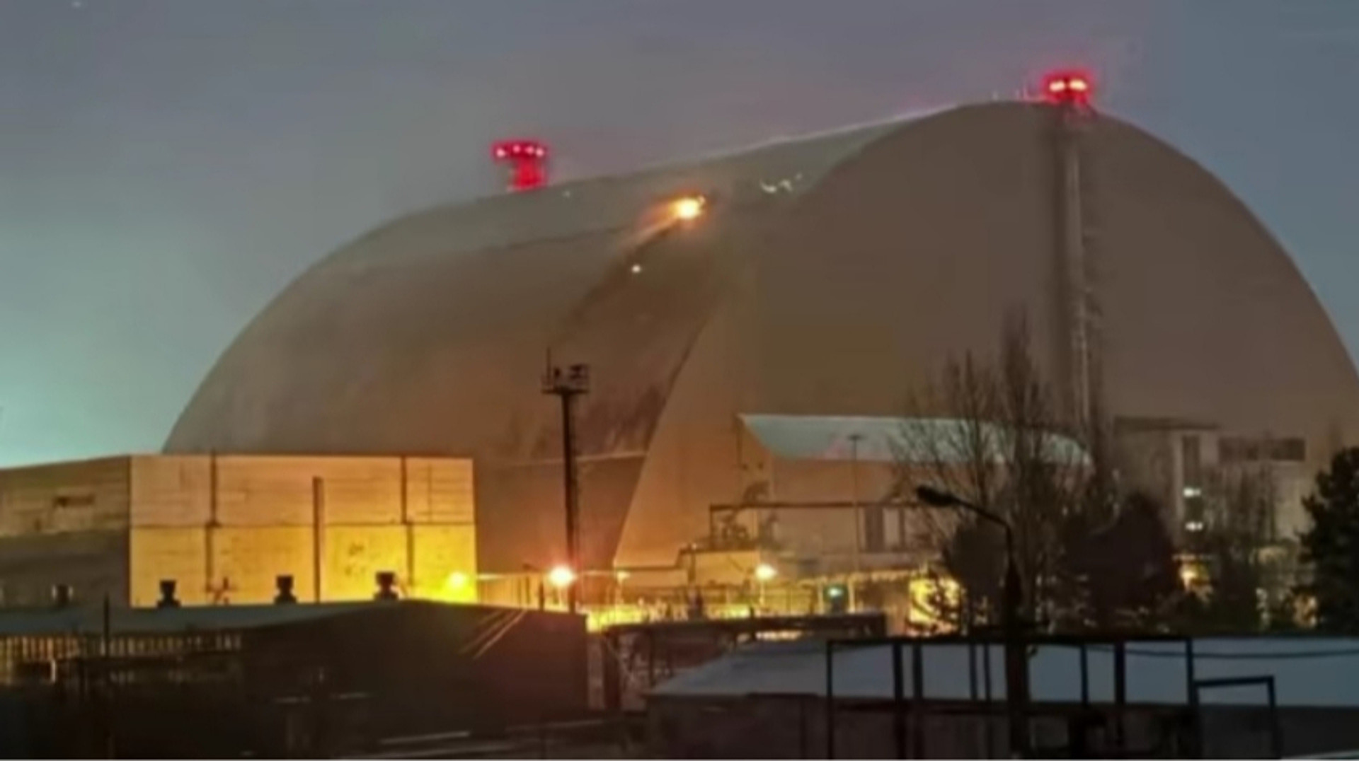 Новий удар РФ може зруйнувати саркофаг ЧАЕС: директор станції попередив про критичні ризики