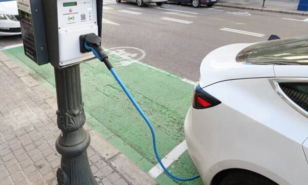 На дорогах TEN-T в Украине появятся электрозарядные станции