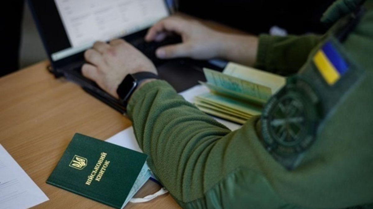 В 2026 году часть мужчин в Украине может потерять бронирование из-за повышения зарплатного порога