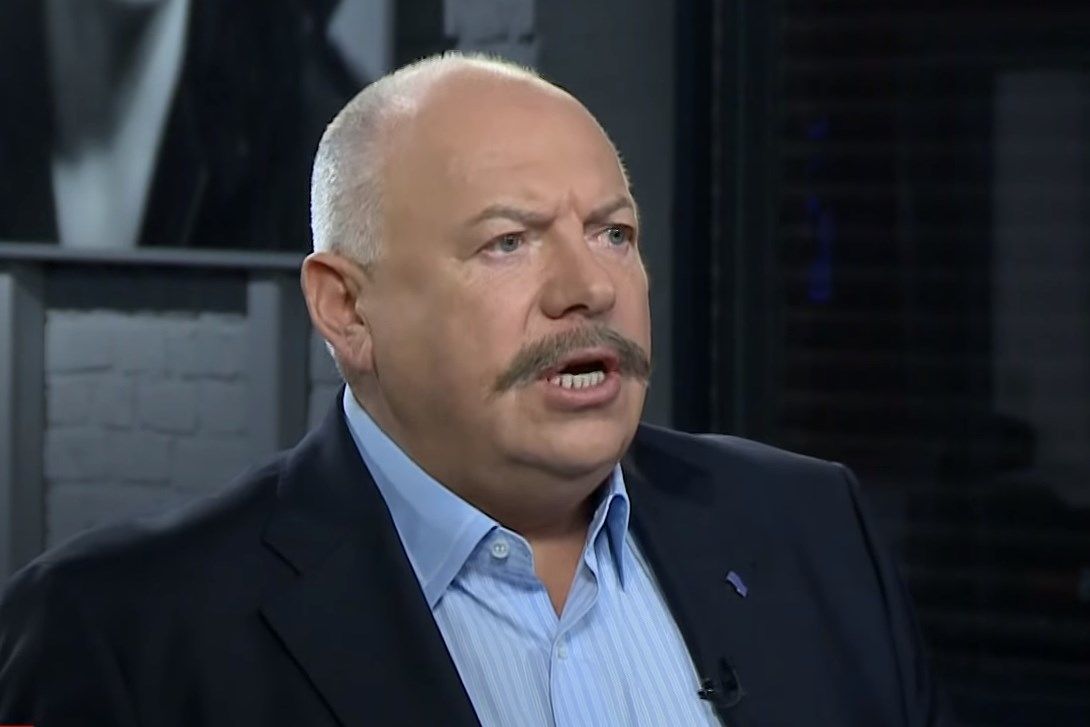 Во Франции обыскали виллу экс-генпрокурора Святослава Пискуна: изъято золото, наличные деньги и часы более чем на 1 млн евро