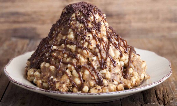 Торт "Муравейник" без выпечки: простой рецепт любимого десерта с детства