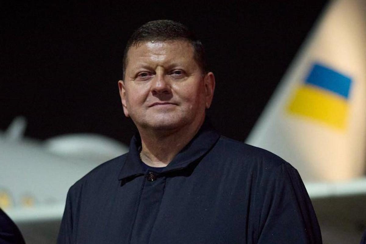 Залужний прокоментував чутки про свою політичну кар’єру