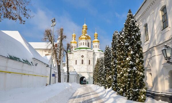 4 января празднуют День гипноза, азбуки Брайля и память преподобного Теоктиста
