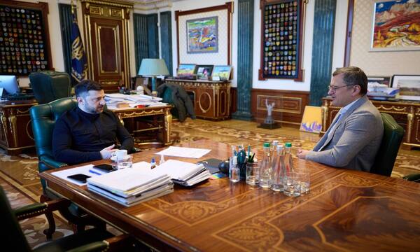 Зеленский провел встречу с Дмитрием Кулебой: "Рад, что Дмитрий - в команде Украины"