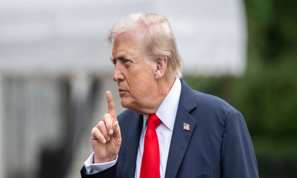 Трамп заморозил средства от продажи венесуэльской нефти: США объявили чрезвычайное положение