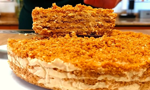 Домашний торт "как из кондитерской" - без духовки, за 15 минут