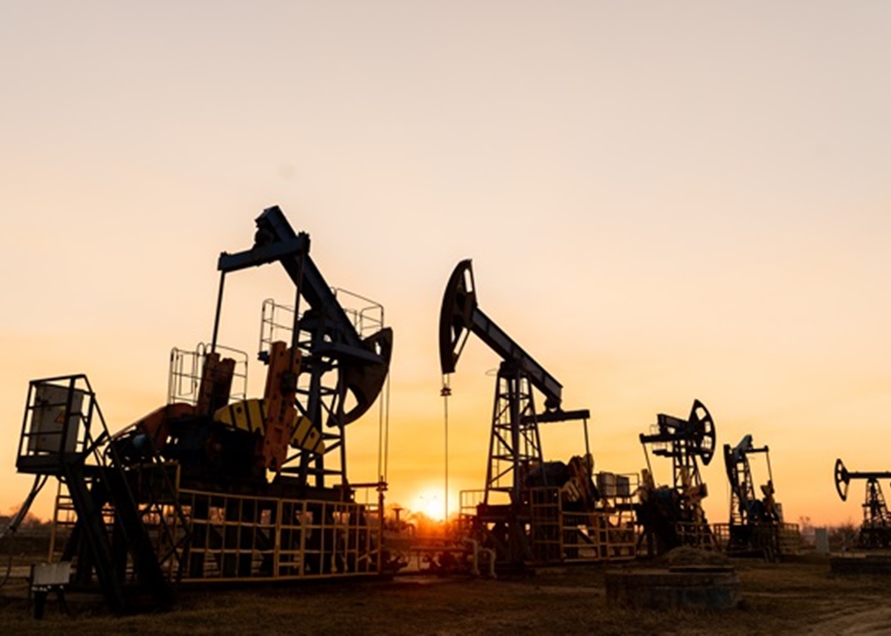 Нефтяная отрасль РФ на грани краха: массовые банкротства, дефолты и 575 млрд. рублей убытков