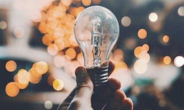 Екстрені відключення світла в Києві та регіонах: РФ атакувала енергосистему України