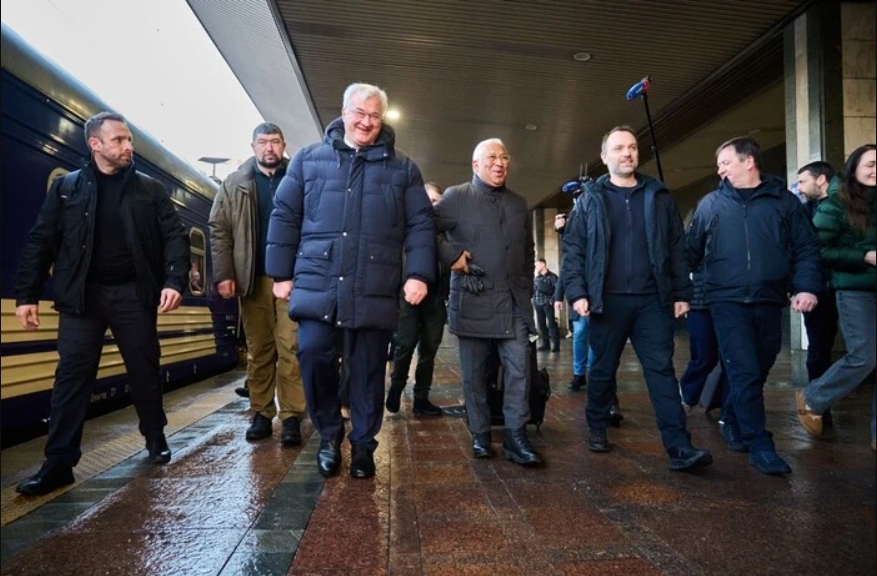 Четверті роковини великої війни: до Києва прибули фон дер Ляєн, Кошта та лідери країн Північної Європи і Балтії