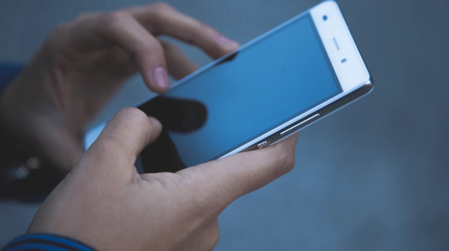 "Залізна завіса в Росії": Путін дозволив ФСБ відключати зв’язок громадянам